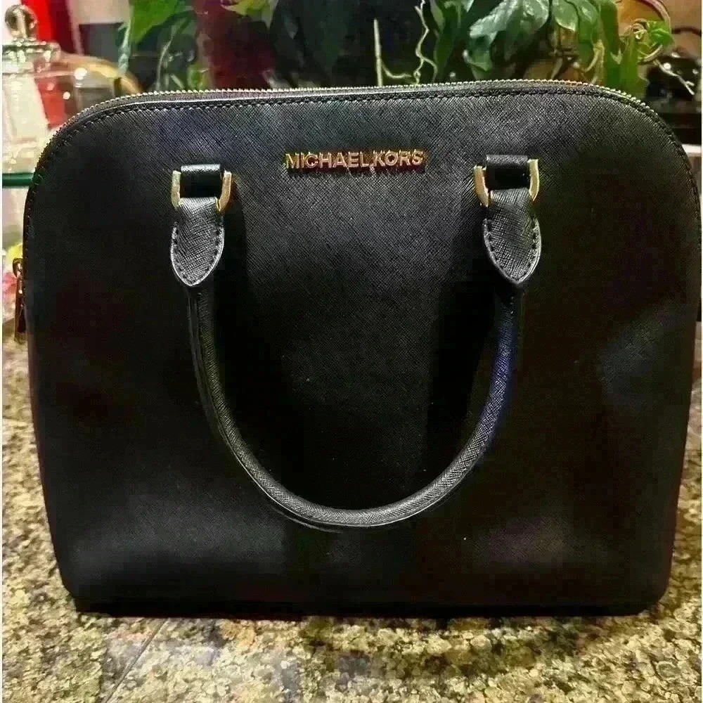 Beautiful Bag by MK